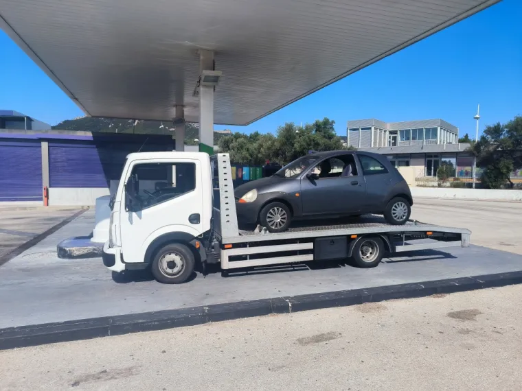 Enlèvement Ford Ka à Toulon, Fréjus, Enlèvement Epave Var