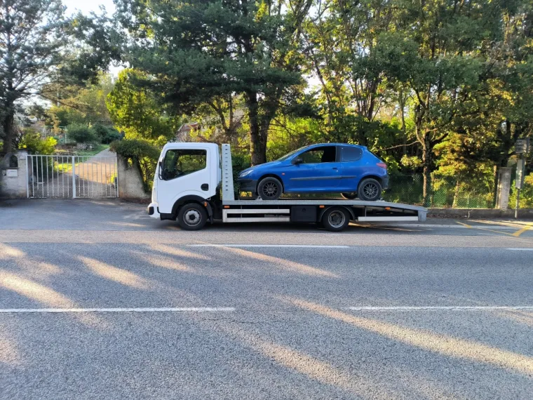Enlèvement Peugeot 206, Fréjus, Enlèvement Epave Var