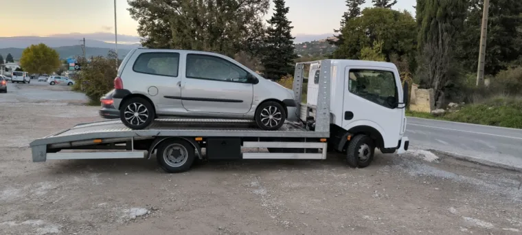 Enlèvement épave Renault Twingo à Montauroux, Fréjus, Enlèvement Epave Var