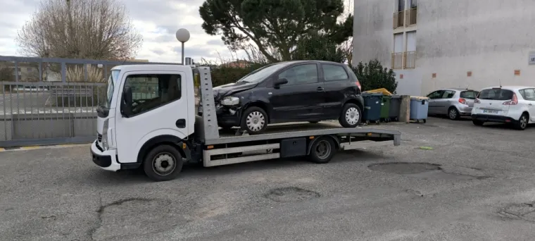 Enlèvement véhicule Volkswagen Fox à Saint Raphaël, Fréjus, Enlèvement Epave Var