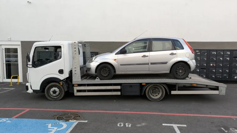 Enlèvement épave Ford Fiesta à Draguignan, Fréjus, Enlèvement Epave Var