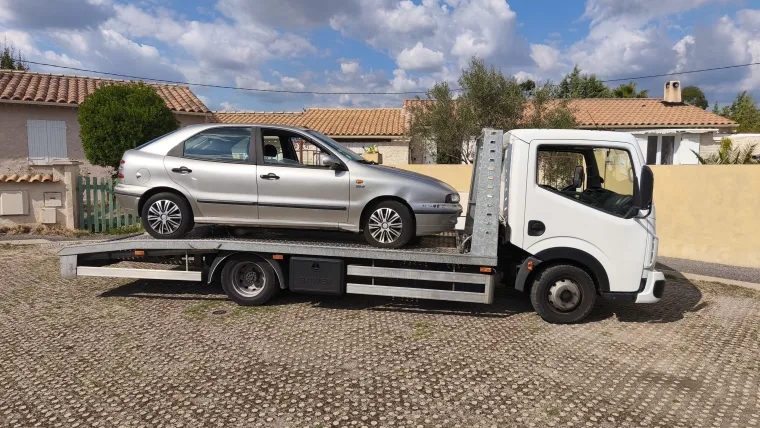 Enlèvement d'une Fiat Brava au Muy par Enlèvement Epave Var, Fréjus, Enlèvement Epave Var