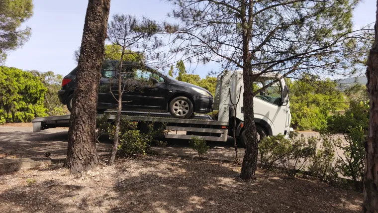 Enlèvement d'un véhicule au Plan de la Tour par Enlèvement Epave Var, Fréjus, Enlèvement Epave Var